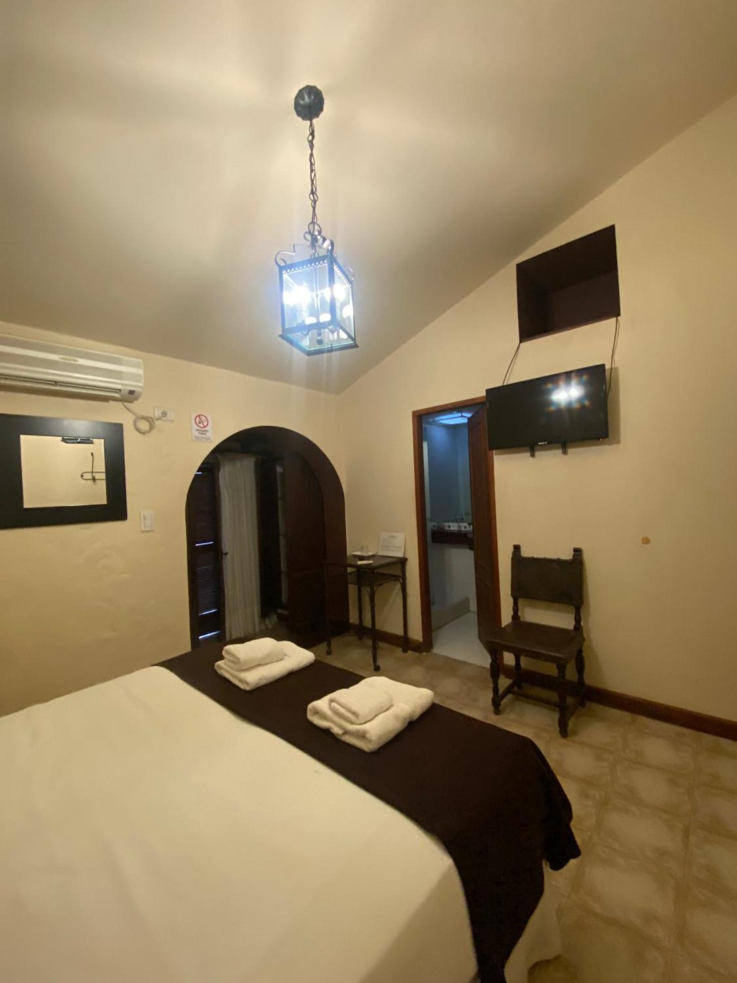 Hotel Las Chirimoyas 살타 외부 사진